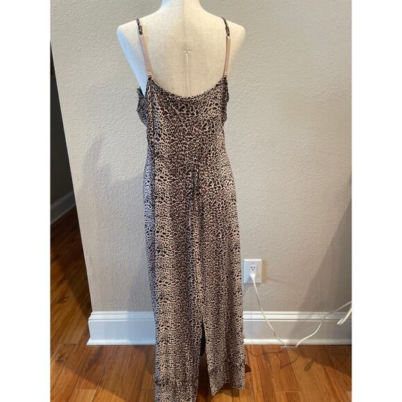 Cheetah Print Maxi Dress by AMBRIELLE Sz Med - Picture 4 of 4